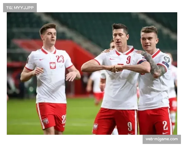 荷兰客场1-1战平波兰,莱万助攻卡明斯基,德佩补射扳平